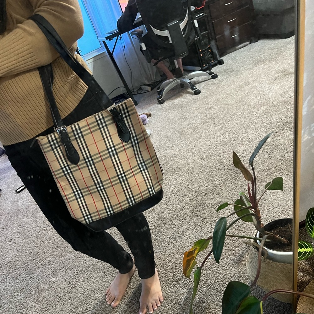 Handbag